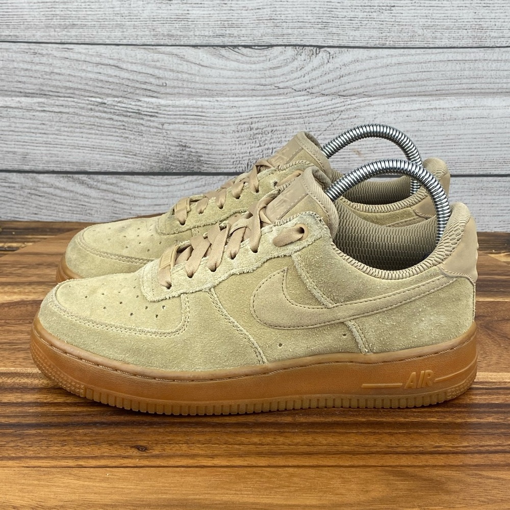 Nike Women's Suede Low-Top Athletic Shoes in Tan with Gum Sole